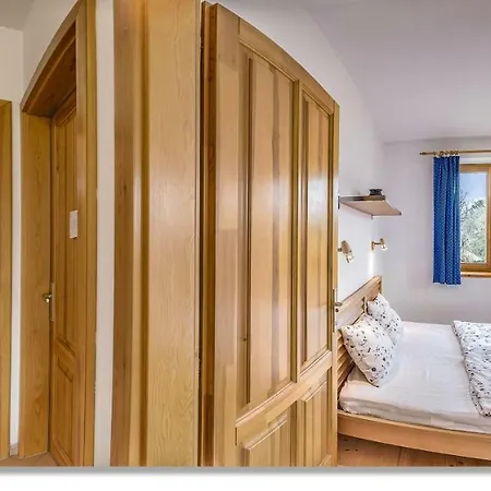 Henye House * Balatonhenye